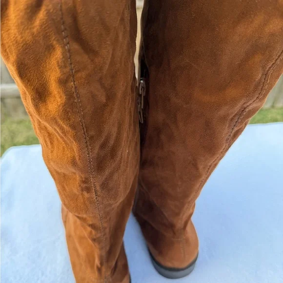 New Ashley Stewart Brown Over the Knee Boots - Picture 5 of 9